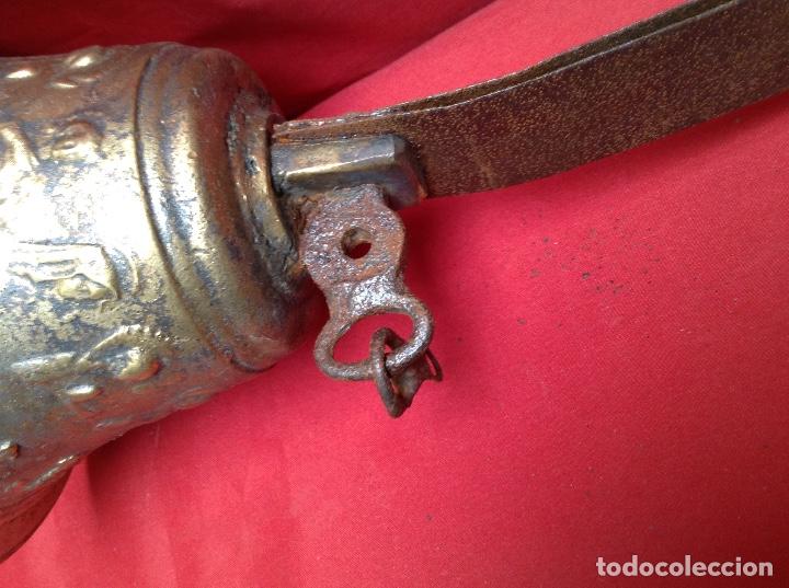 Antig&uuml;edades: Campana de bronce antigua , - Foto 16
