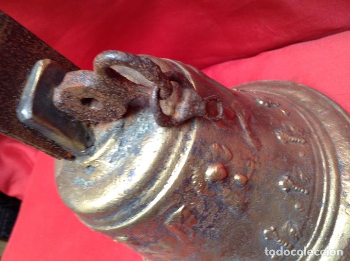 Antig&uuml;edades: Campana de bronce antigua , - Foto 18