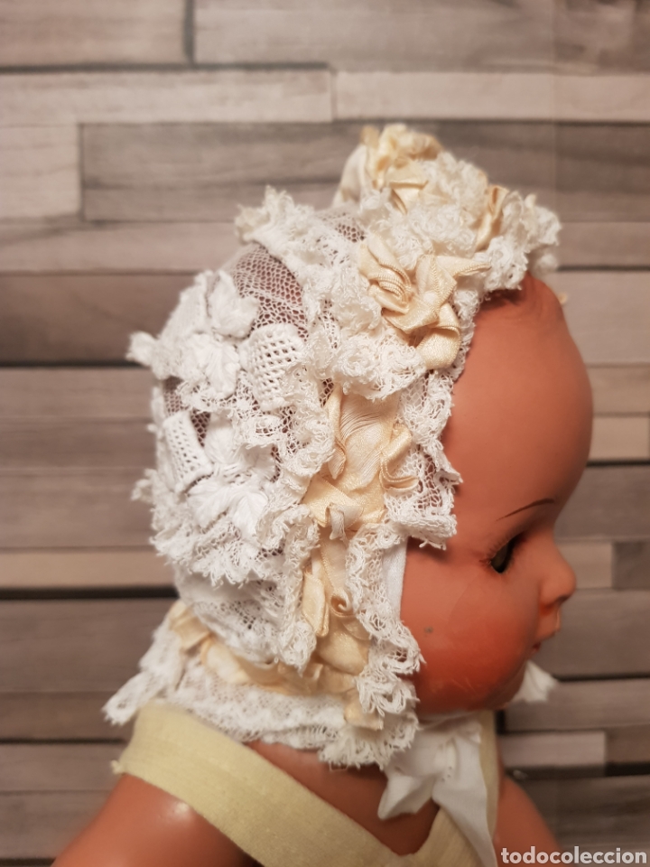 Antig&uuml;edades: Gorro de beb&eacute; o mu&ntilde;eca - Foto 2