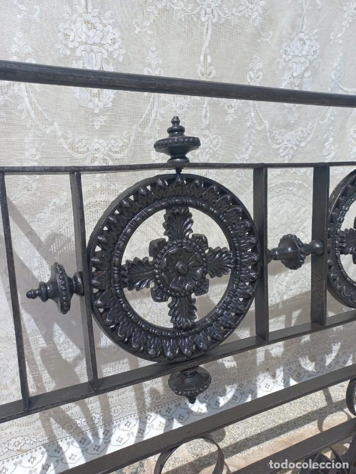 Antig&uuml;edades: Antig&uuml;o Balc&oacute;n de hierro fundido - Foto 5