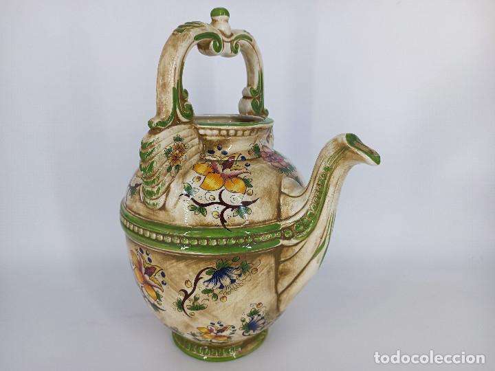 Antig&uuml;edades: Antiguo jarr&oacute;n de cermica capodimonte - Foto 3