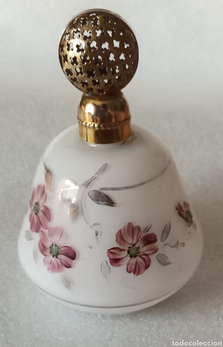 Oggetti Antichi: Frasco antiguo en cristal y oro pintado a mano.