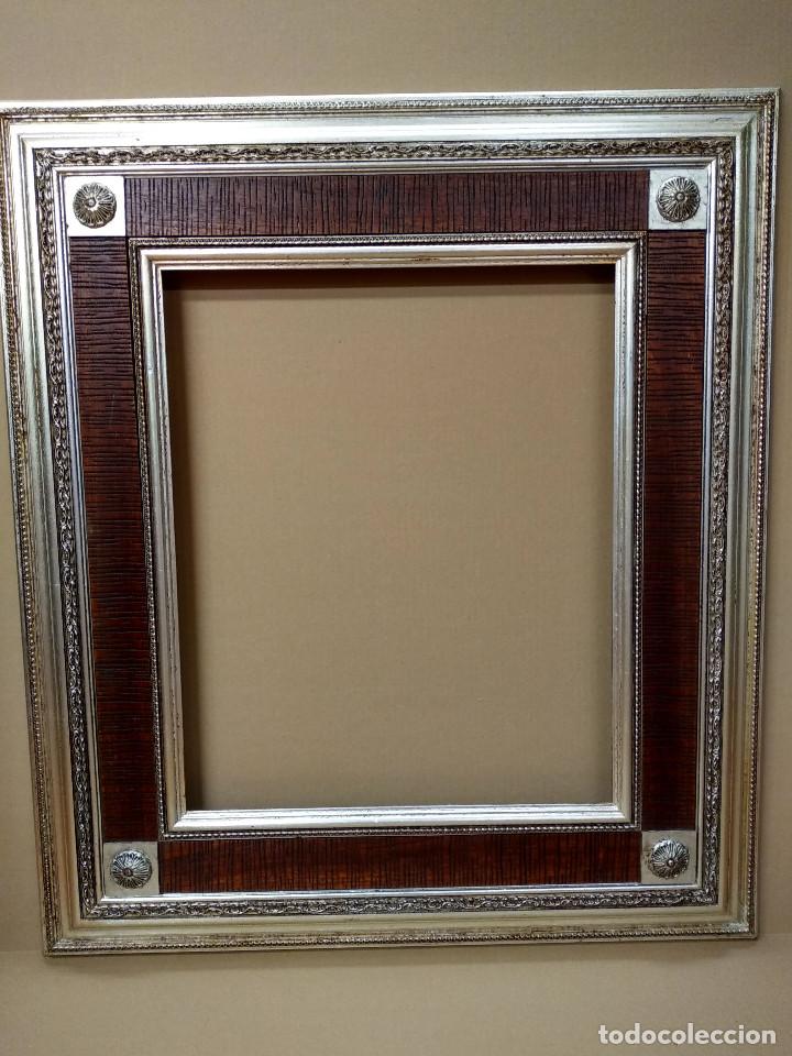 Antig&uuml;edades: Marco antiguo plata y madera 60 x 49 - Foto 1