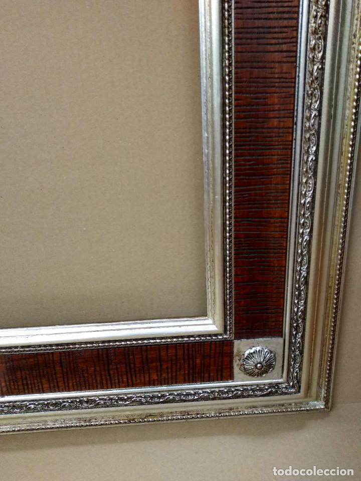 Antig&uuml;edades: Marco antiguo plata y madera 60 x 49 - Foto 4
