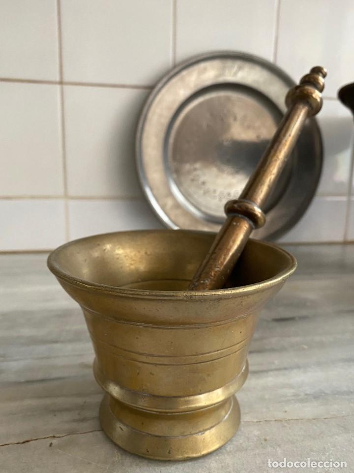 Antig&uuml;edades: Almirez de bronce antiguo - Foto 1