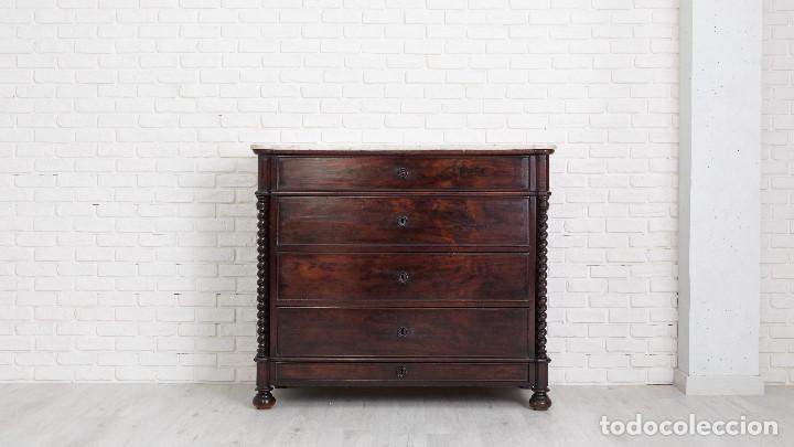 Antig&uuml;edades: Gran C&oacute;moda de Caoba - Foto 1