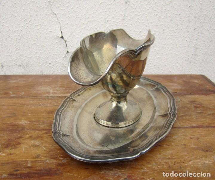 Antig&uuml;edades: Salsera de aplaca plateada con contrastes - Foto 4