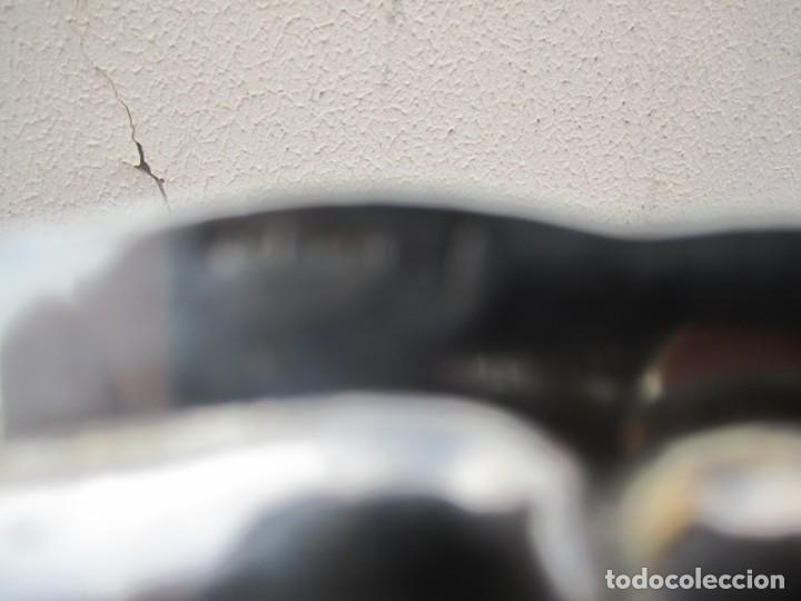 Antig&uuml;edades: Salsera de aplaca plateada con contrastes - Foto 9