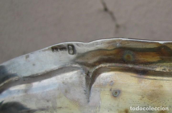 Antig&uuml;edades: Salsera de aplaca plateada con contrastes - Foto 10