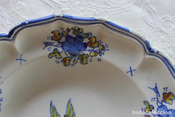Antig&uuml;edades: PLATO ALCORA CON MARCAS - Foto 9