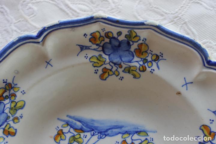 Antig&uuml;edades: PLATO ALCORA CON MARCAS - Foto 11