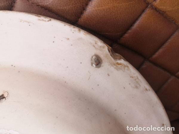 Antig&uuml;edades: ANTIGUO PLATO DE MANISES LA&Ntilde;ADO, CON GRAPAS EN LA BASE - Foto 9