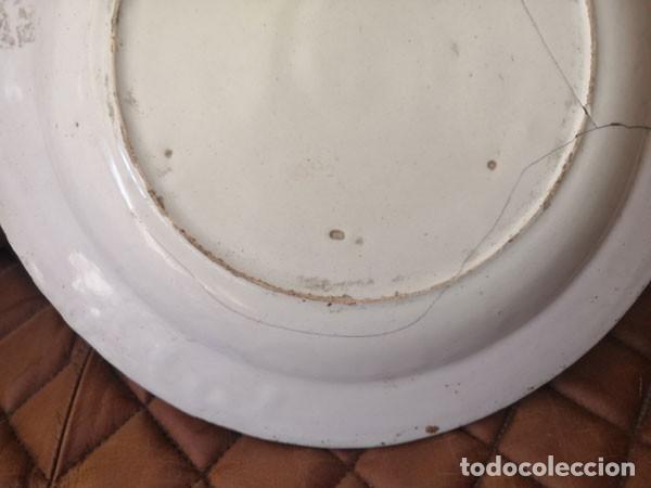 Antig&uuml;edades: ANTIGUO PLATO DE MANISES LA&Ntilde;ADO, CON GRAPAS EN LA BASE - Foto 11