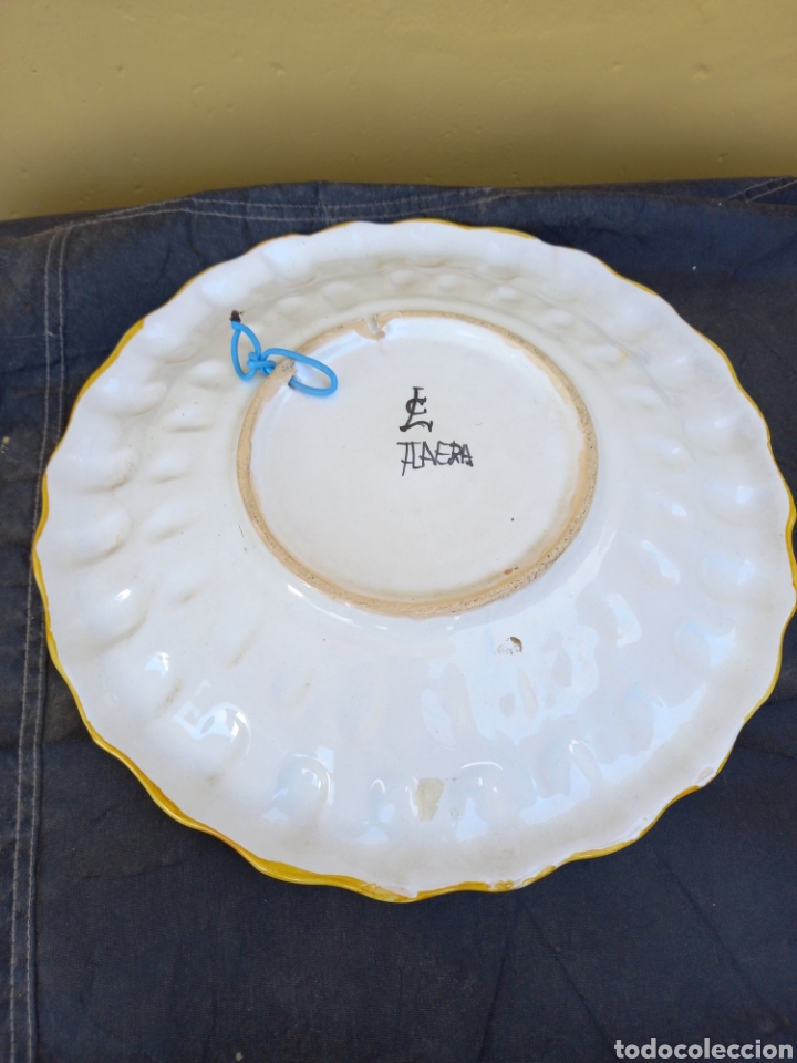 Antig&uuml;edades: PLATO DE CERAMICA PINTADO - Foto 2