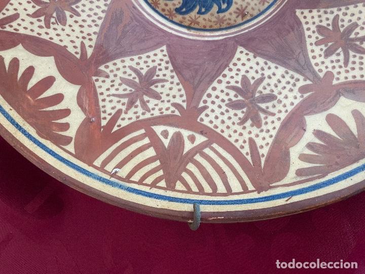 Antig&uuml;edades: Gran Plato 41 cm de di&aacute;metro con reflejos - Foto 5