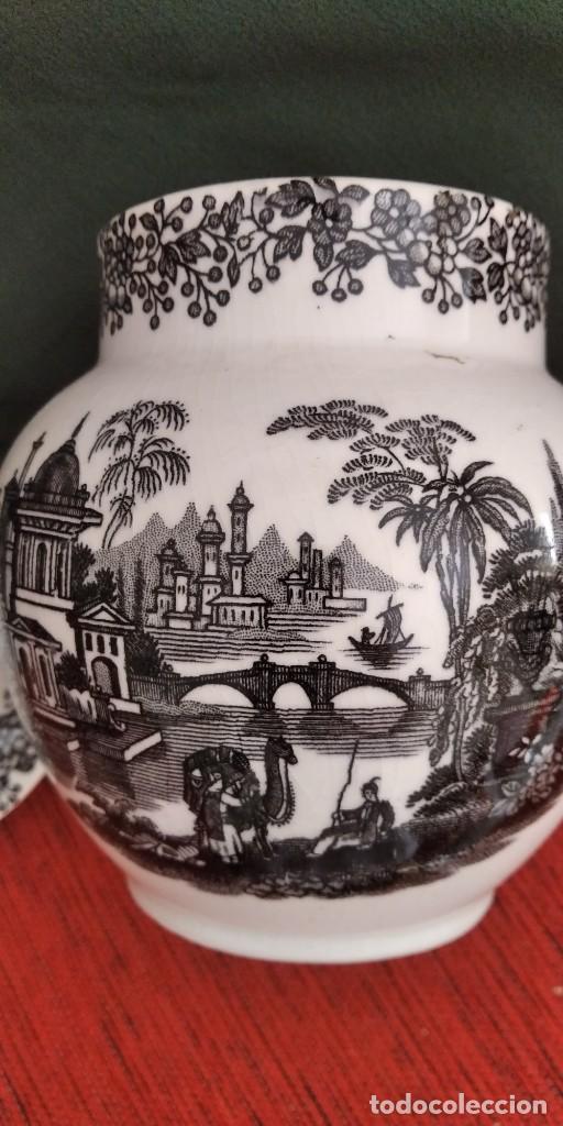 Antig&uuml;edades: BOMBONERA LA CARTUJA - Foto 2