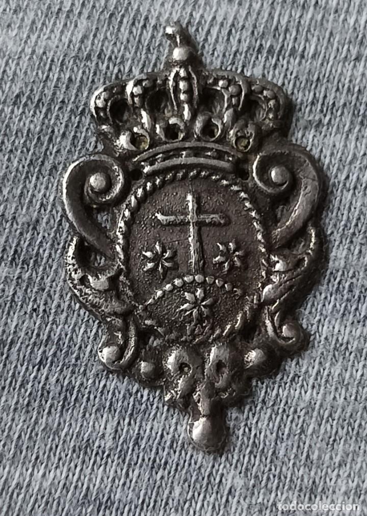 Antig&uuml;edades: Broche plata para coser Agustinas - Foto 1