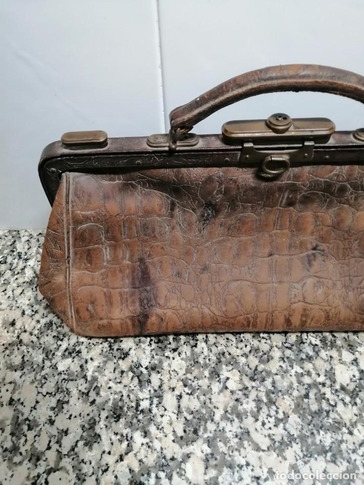 Antig&uuml;edades: ANTIGUO BOLSO MEDICO - H&B - Foto 2