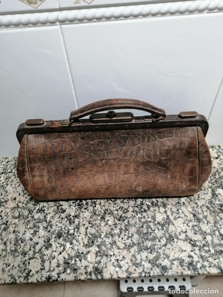 Antig&uuml;edades: ANTIGUO BOLSO MEDICO - H&B - Foto 5