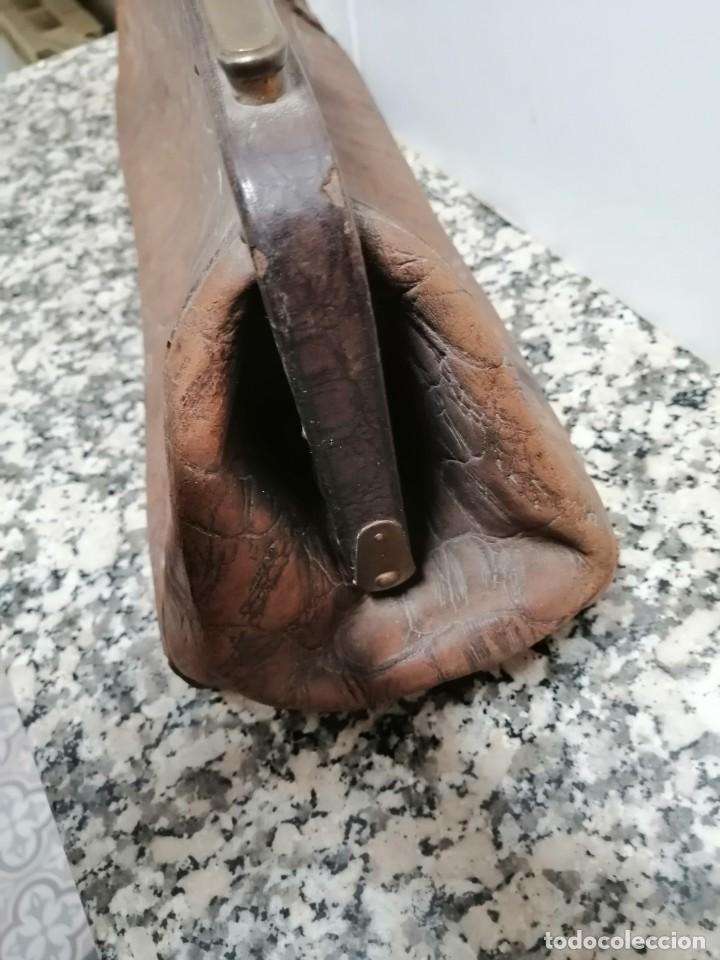 Antig&uuml;edades: ANTIGUO BOLSO MEDICO - H&B - Foto 6
