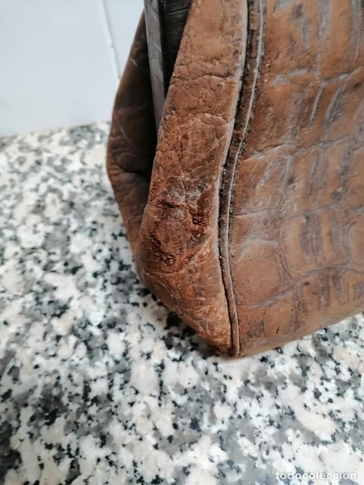 Antig&uuml;edades: ANTIGUO BOLSO MEDICO - H&B - Foto 8
