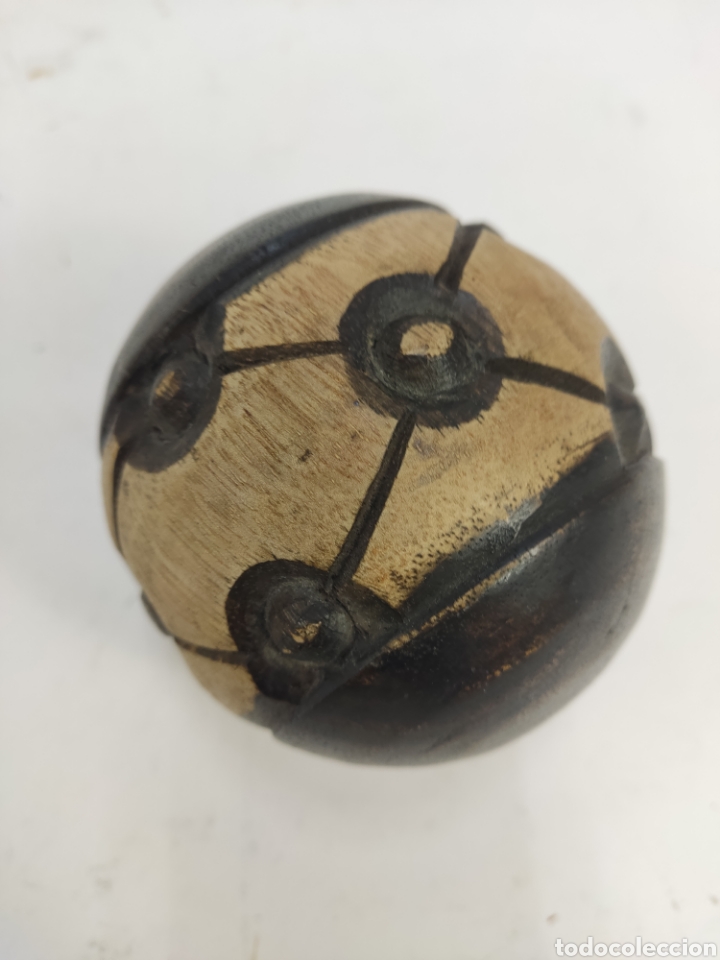 Antig&uuml;edades: BOLA DE MADERA TALLADA. A&Ntilde;OS 60 - Foto 3