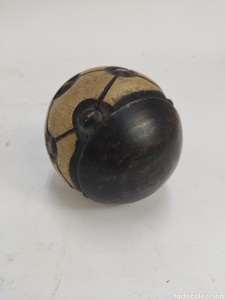 Antig&uuml;edades: BOLA DE MADERA TALLADA. A&Ntilde;OS 60 - Foto 4