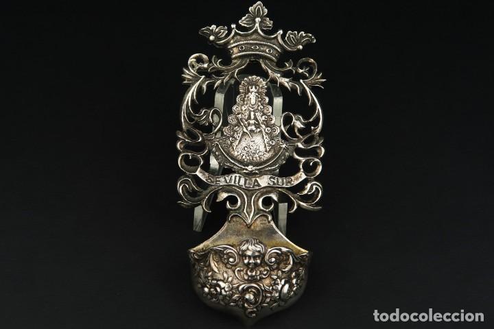 Antig&uuml;edades: Antigua Benditera de Plata - Foto 1
