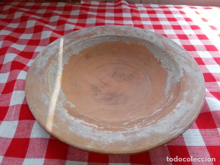 Antig&uuml;edades: PLATO BARRO 20 CM / CAZ105 - Foto 1