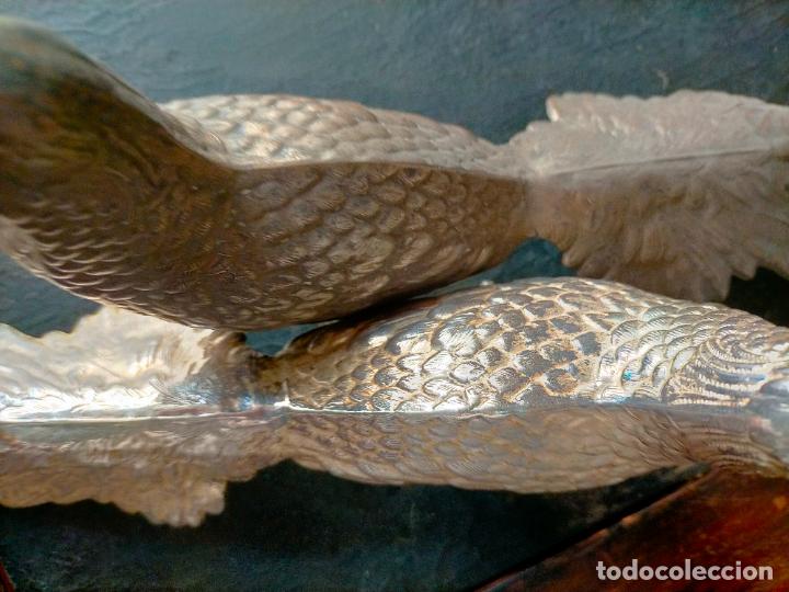 Antig&uuml;edades: PAREJA DE FAISANES METAL PLATEADO - Foto 16