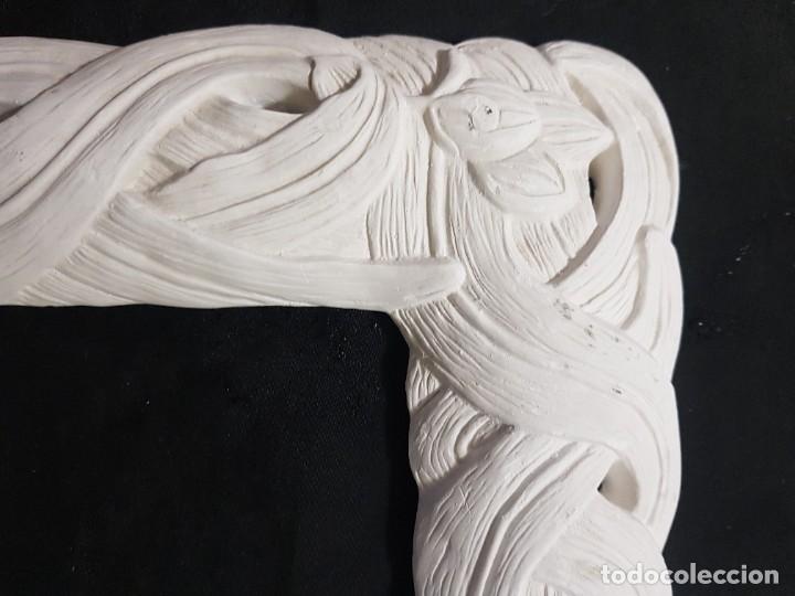 Antig&uuml;edades: MARCO DE MARMOLINA 20CMX24CM - Foto 4