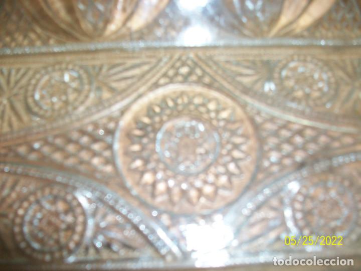 Antig&uuml;edades: ANTIGUA BANDEJA - Foto 3