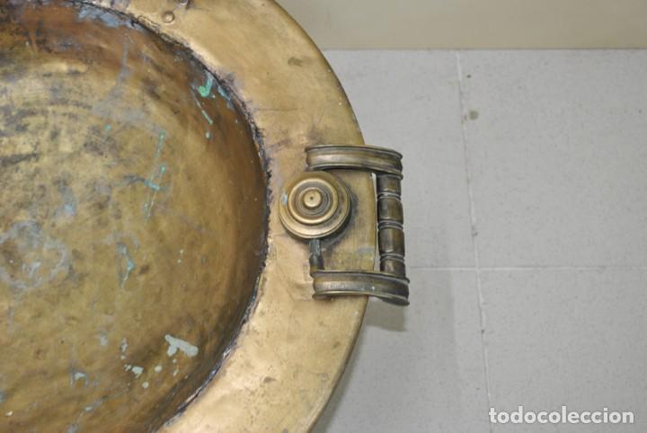 Antig&uuml;edades: BRASERO ANTIGUO DE BRONCE CON SOPORTE - Foto 4