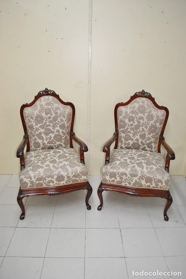 Antig&uuml;edades: PPAREJA DE SILLONES ANTIGUOS DE MADERA - Foto 1