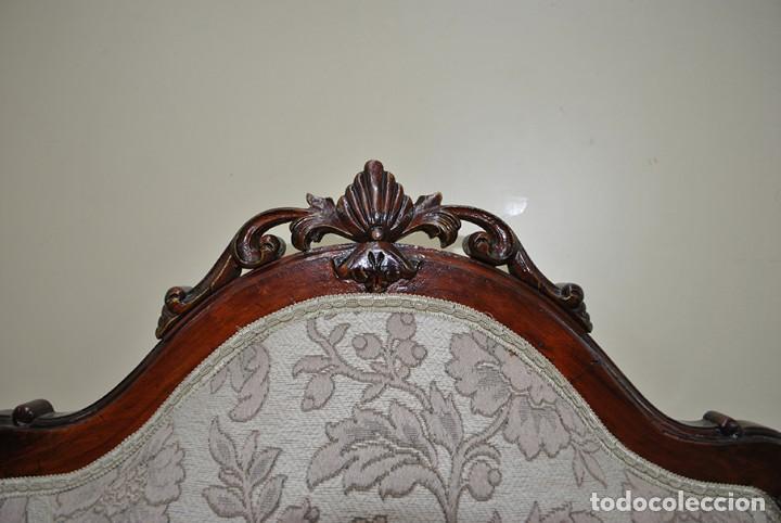 Antig&uuml;edades: PPAREJA DE SILLONES ANTIGUOS DE MADERA - Foto 3