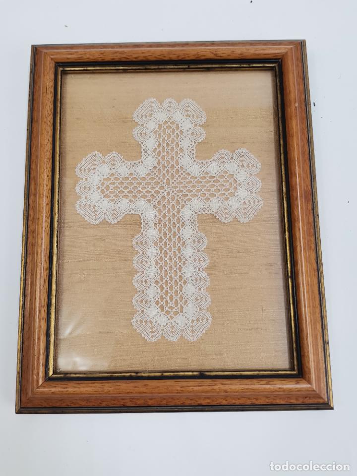kit de punto de cruz, con hilos y tela de lino - Compra venta en  todocoleccion