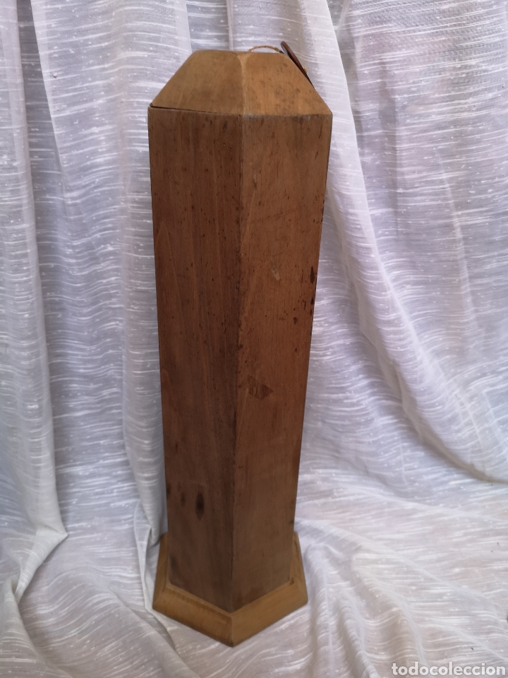 Antig&uuml;edades: Pie de lampara antiguo hexagonal de madera - Foto 4