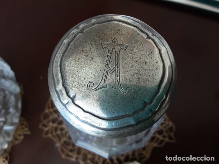 Antig&uuml;edades: tocador plata - Foto 3