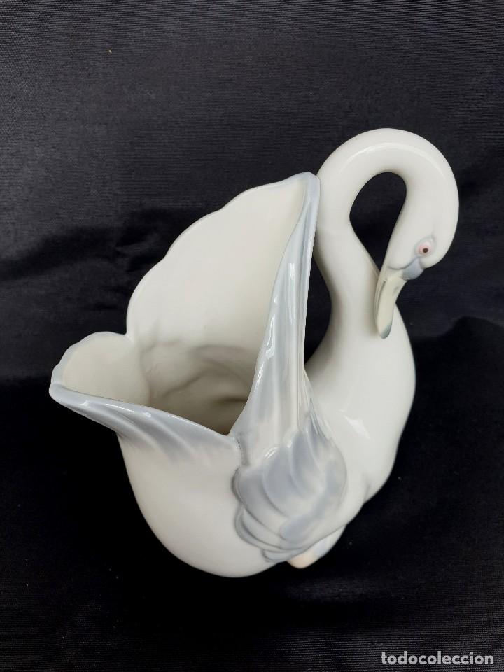 Antig&uuml;edades: FIGURA CISNE DE ZAPHIR - LLADR&Oacute; - Foto 4