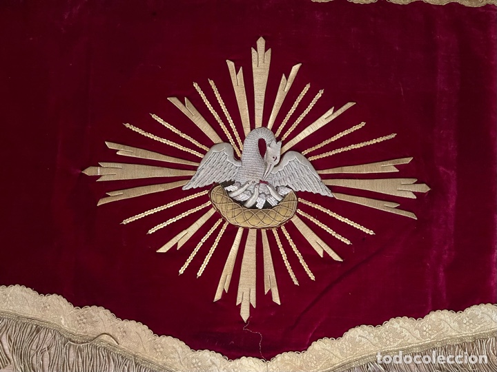 Antig&uuml;edades: Palio completo rojo bordado en oro - Foto 4