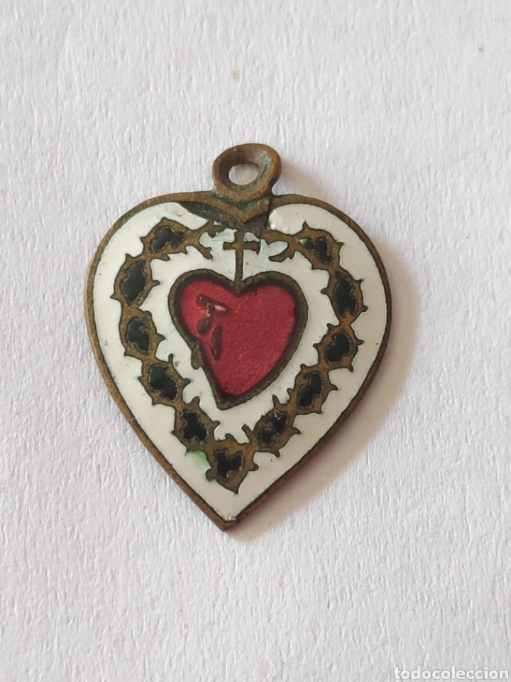 Antig&uuml;edades: Medalla Sagrado Coraz&oacute;n - Foto 1