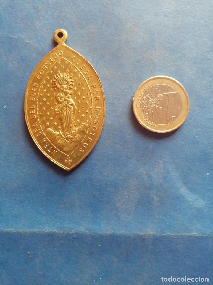 Antig&uuml;edades: Medalla Nuestra Se&ntilde;ora del Buen Consejo - Foto 1