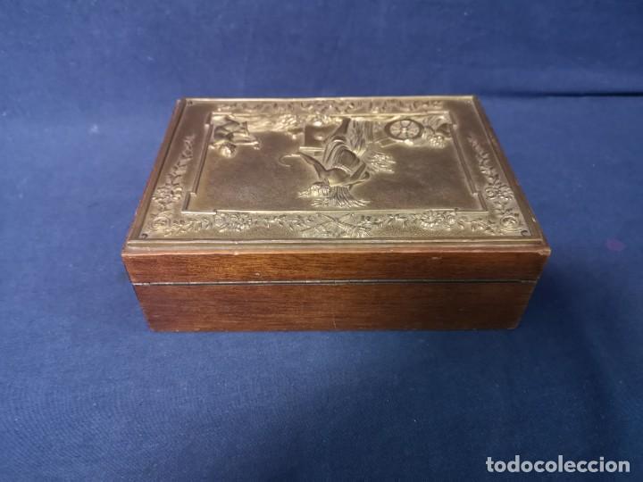 Antig&uuml;edades: CAJA/JOYERO EN METAL Y MADERA - Foto 6