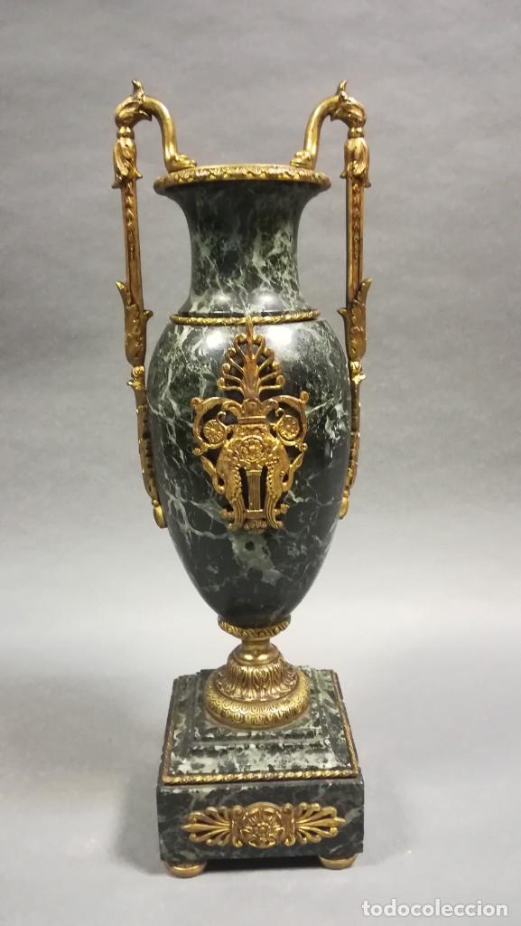 Antig&uuml;edades: TIBOR ANTIGUO DE M&Aacute;RMOL VERDE Y BRONCE - Foto 1