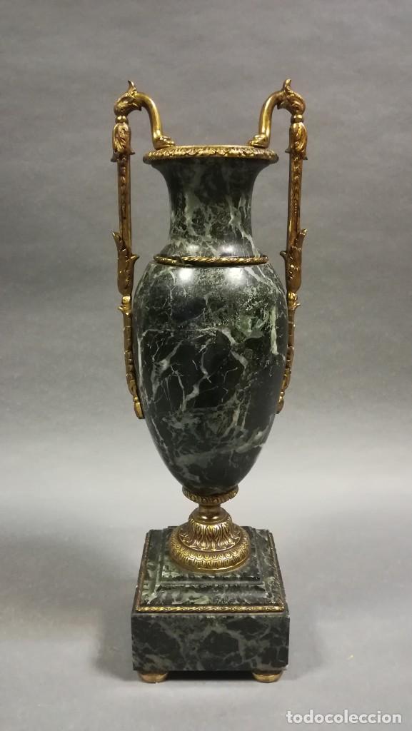 Antig&uuml;edades: TIBOR ANTIGUO DE M&Aacute;RMOL VERDE Y BRONCE - Foto 3