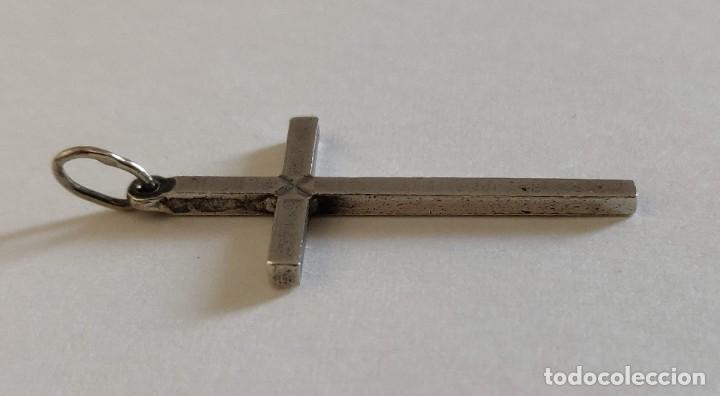 Antig&uuml;edades: Cruz de Plata - Foto 3
