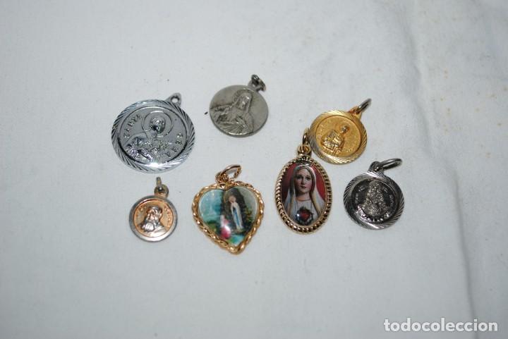 Antig&uuml;edades: MEDALLAS RELIGIOSAS LOTE . - Foto 1