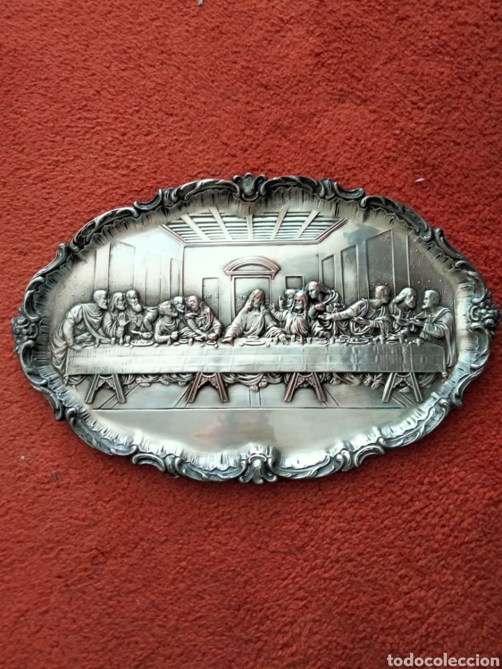 Antig&uuml;edades: Bandeja cobre plateado repujada - Foto 1
