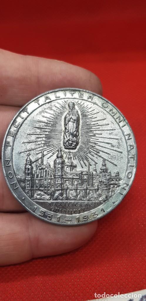 Antig&uuml;edades: Medall&oacute;n Nuestra Se&ntilde;ora de Guadalupe cuarto centenario 1931 - Foto 1