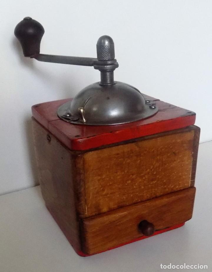 Antig&uuml;edades: MOLINILLO DE CAF&Eacute; MARCA EXPRES. ESPA&Ntilde;A. CA. 1945/1955